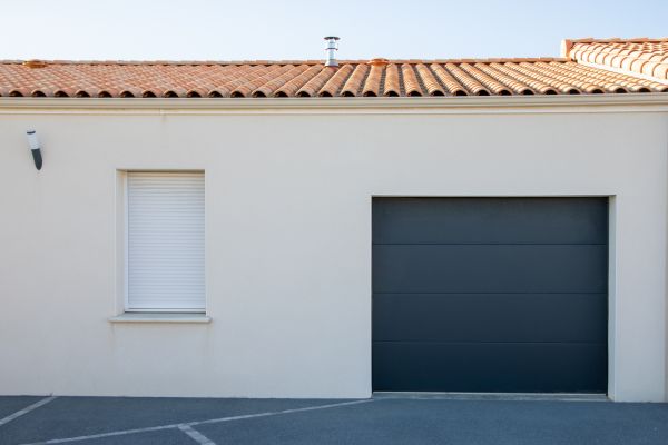 Cost of Garage Window Replacement in Rockville